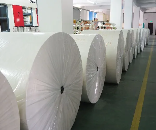 Мировые цены на бумагу растут в третьем квартале 2025 года: золотая бумага отвечает стабильностью и надежными поставками