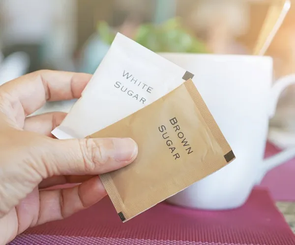 Горячий и холодный напиток чашки